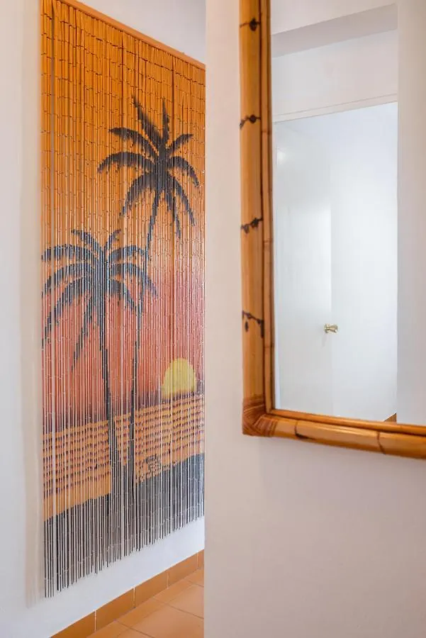 Apartament Beach House Cambrils Apartamento En Primera Linea De Playa Hiszpania